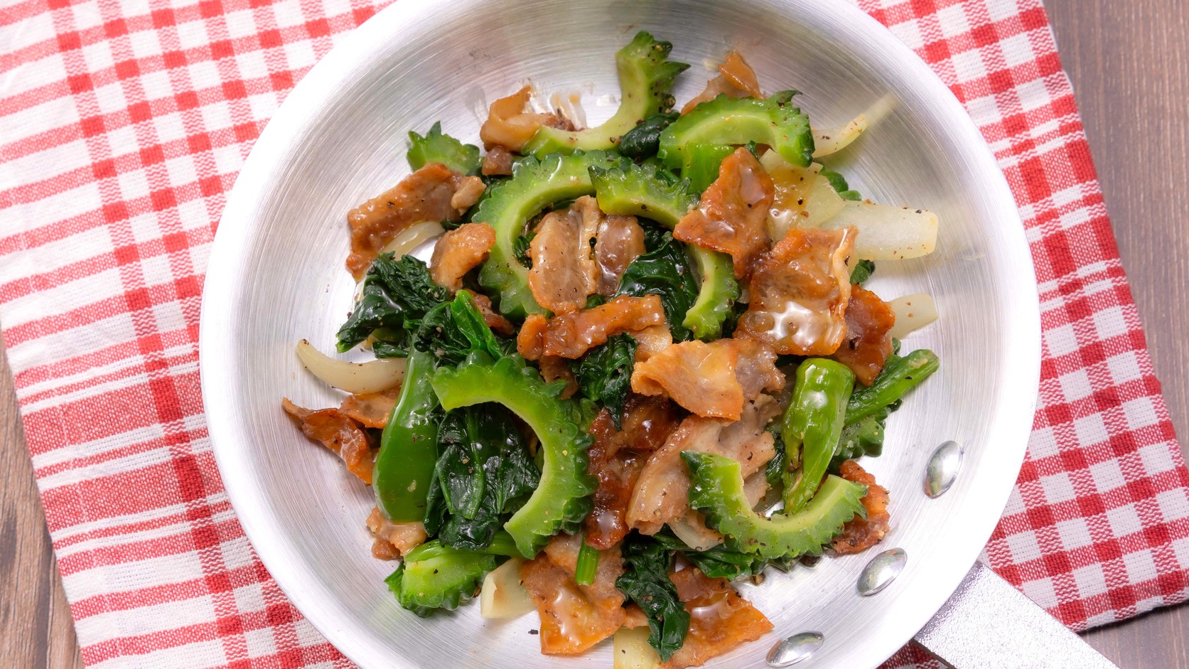 豚肉と夏野菜の塩？味噌炒め