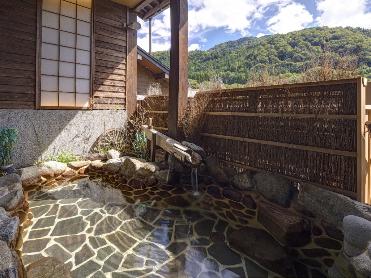 【大浴場：露天風呂】