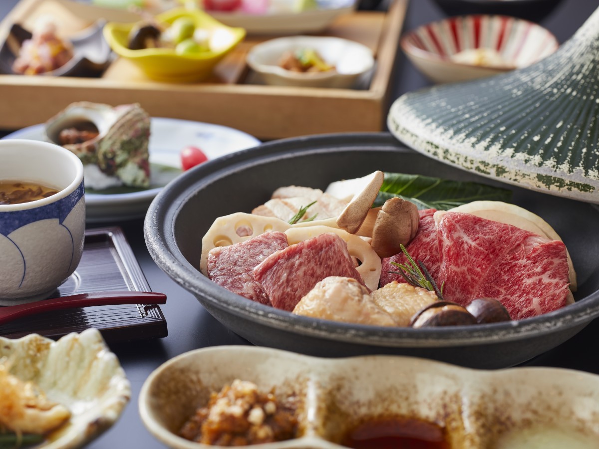 【夕食】飛騨牛メインの和会席