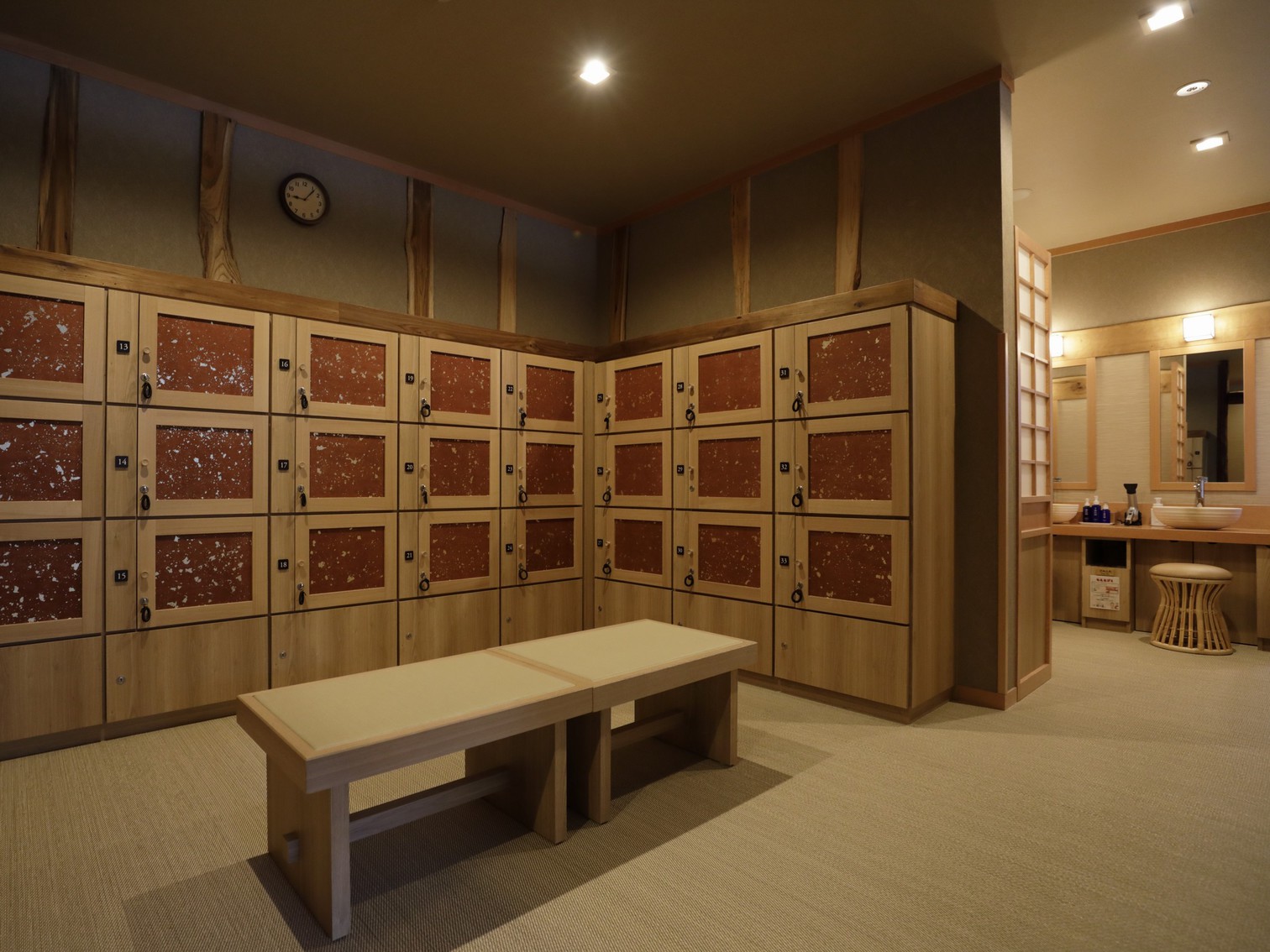 【大浴場】女性：脱衣場