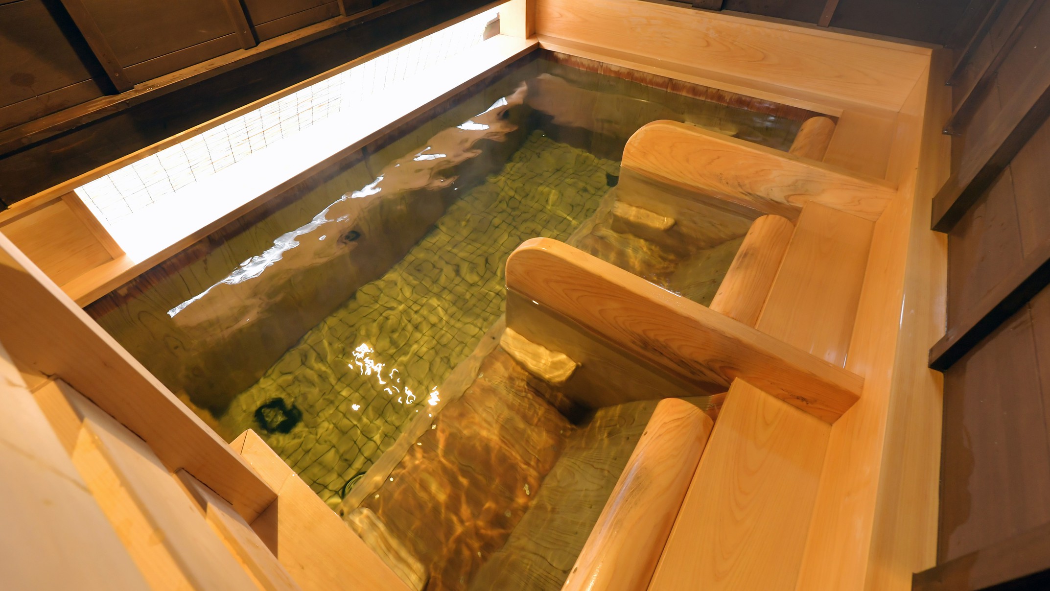 【大浴場】大浴場座り湯