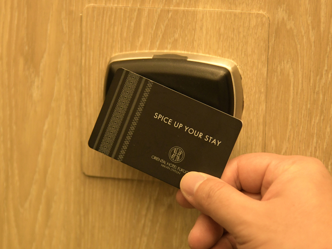 非接触式カードキー対応エレベーターセキュリティー