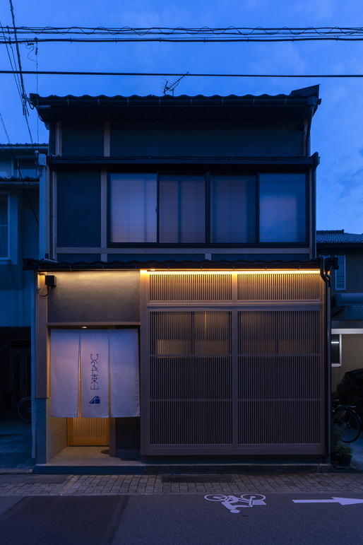 外観_夜