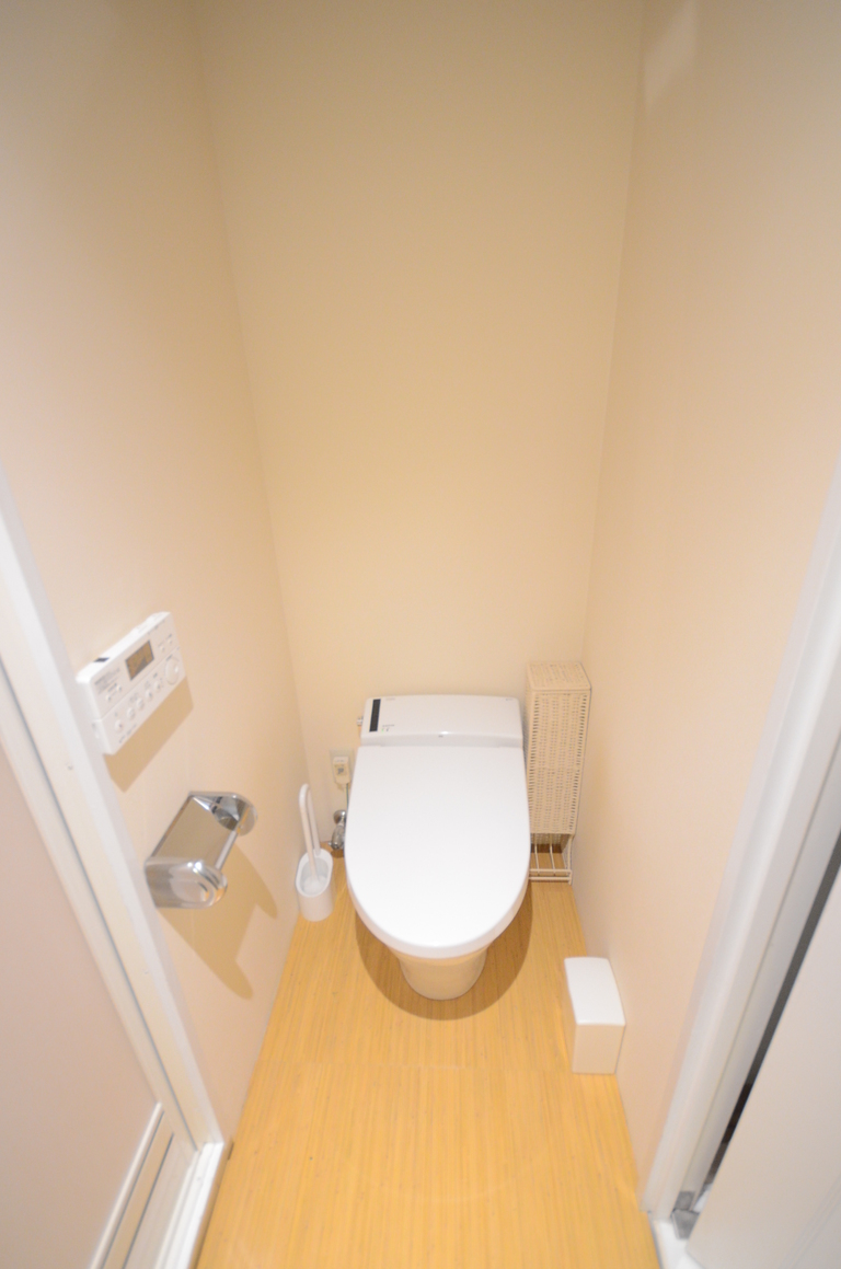 Alphabed Takamatsu Matsushimacho East Image 1, Takamatsu, Japan