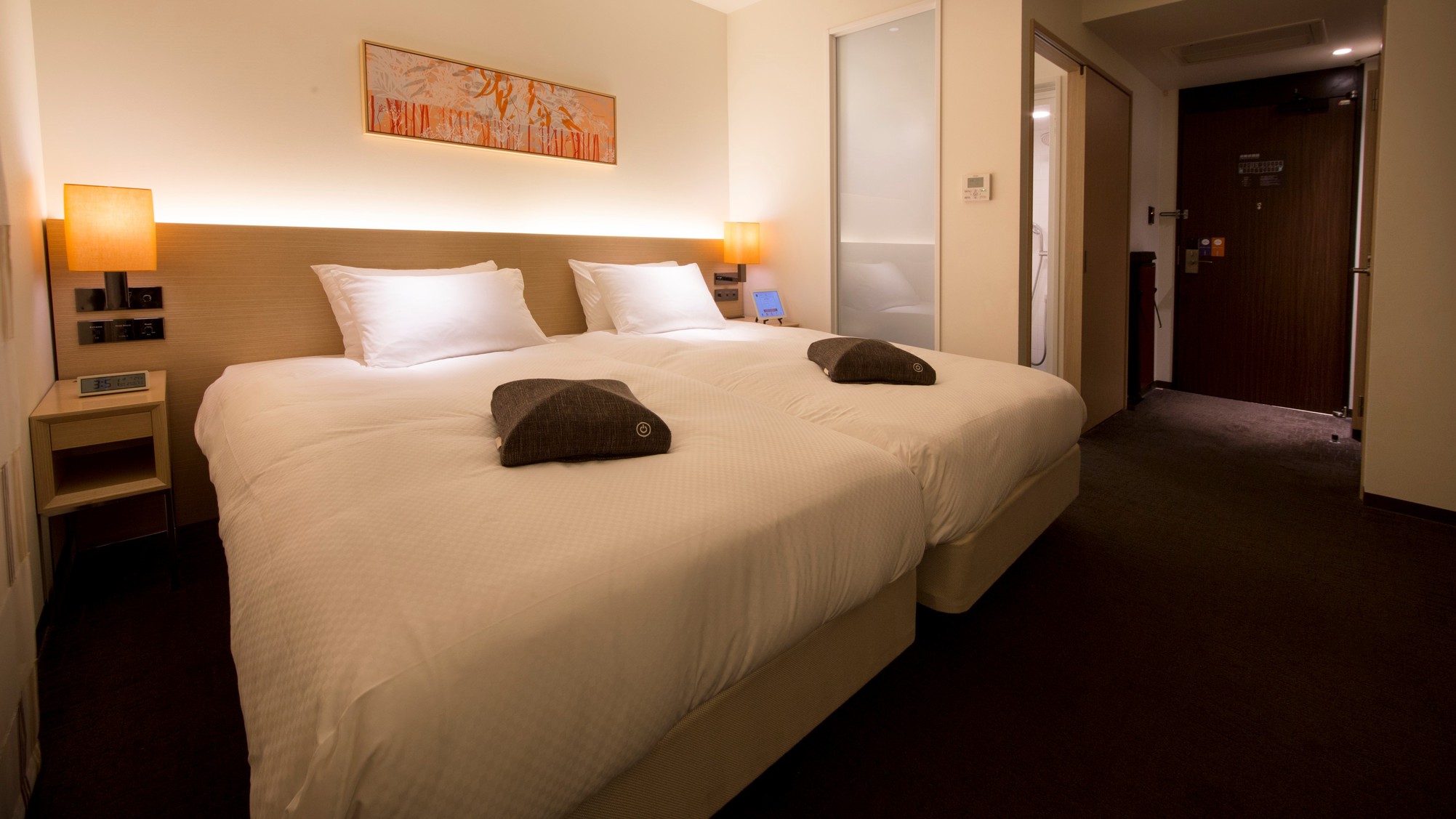 シングルベッドを2台寄せたハリウッドタイプのツイン「ハリウッドツイン」