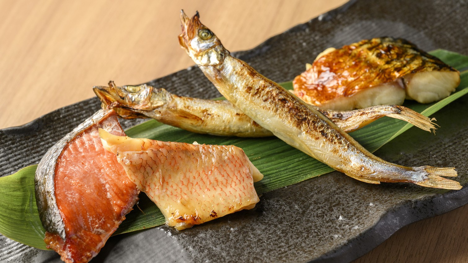 焼き魚4種。さかな市場だから提供できるクオリティと種類の多さ。是非ご堪能くださいませ！