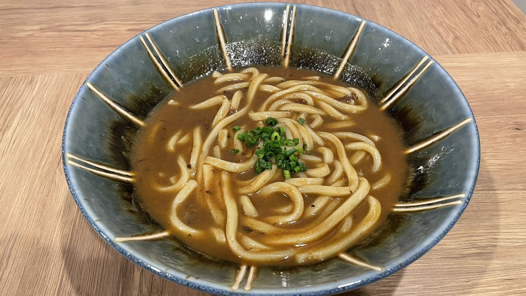 夕食メニュー〜上田カリーうどん〜レストラン会場にて承っております