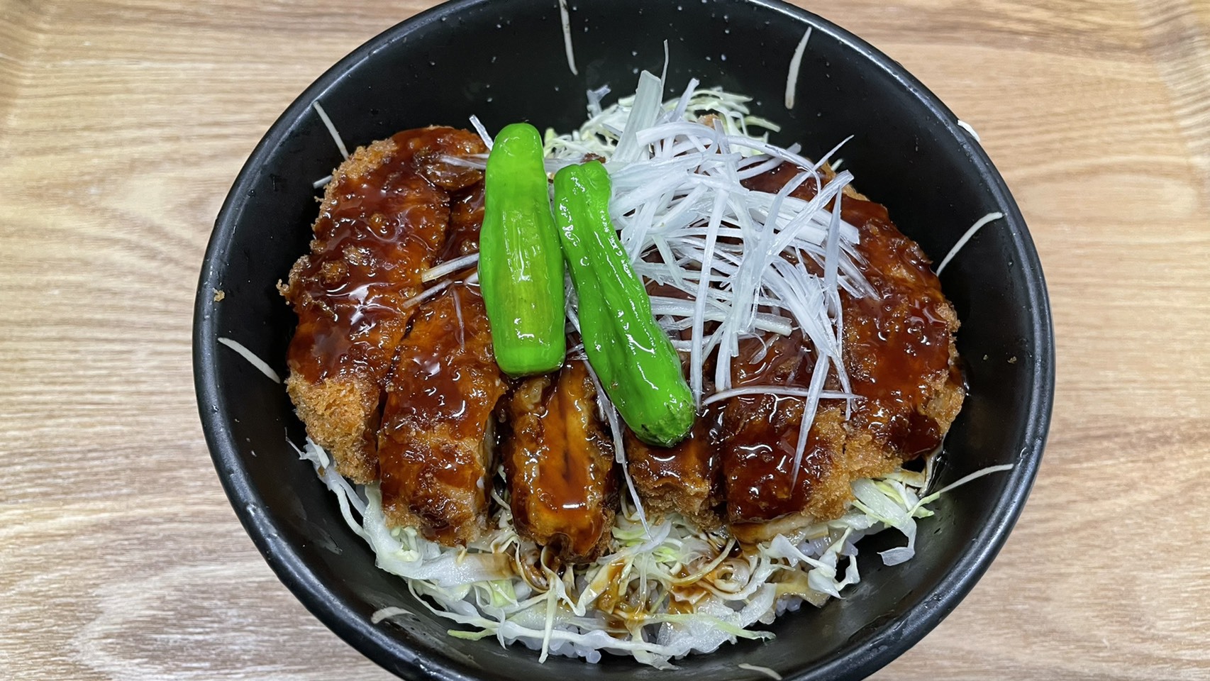 夕食メニュー〜ソースカツ丼〜テイクアウトも承っております