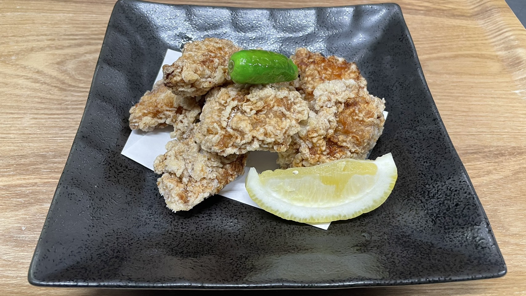 夕食メニュー〜鶏の唐揚げ〜テイクアウトも承っております