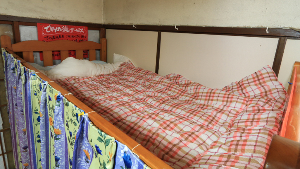 【客室】8畳のお部屋は2段ベッドです
