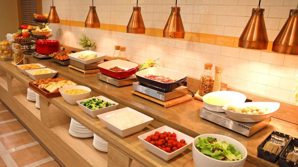朝食ビュッフェ