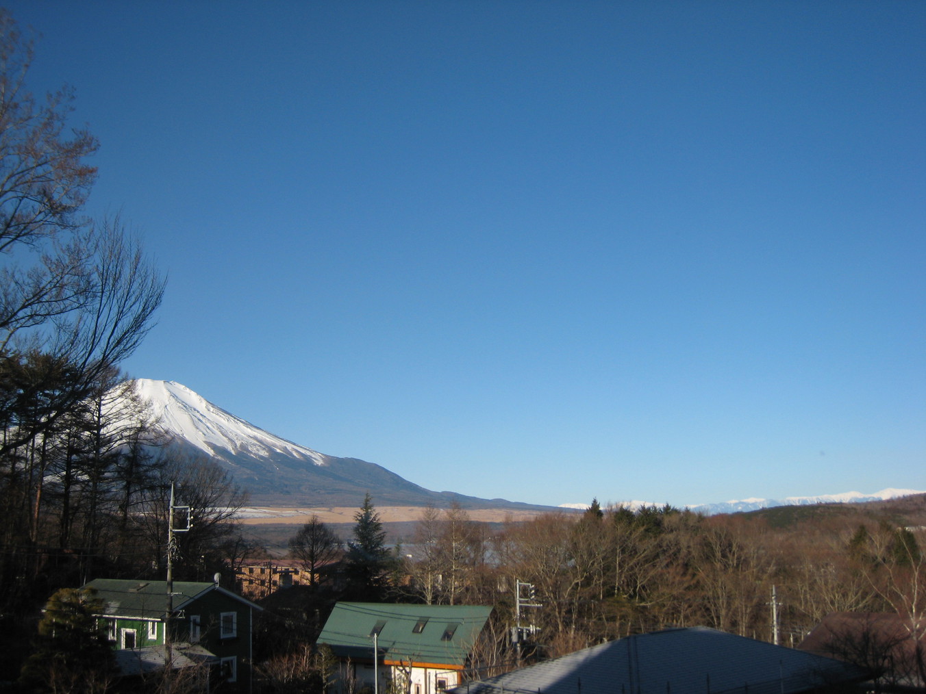 ウッドデッキからの富士山ープチスイート