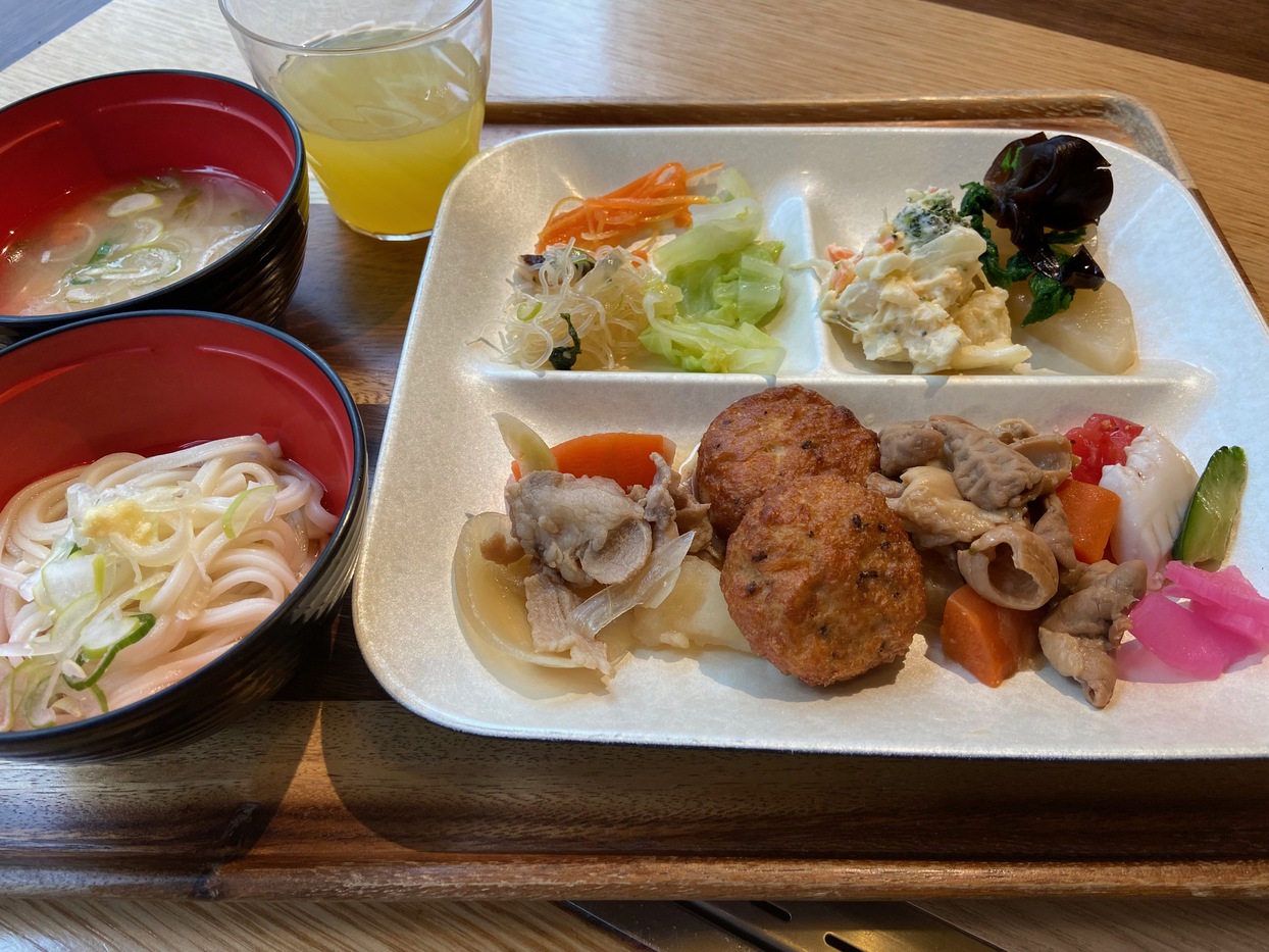 朝食ｙ