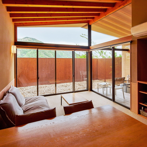 【１０５Aタイプ】リビング