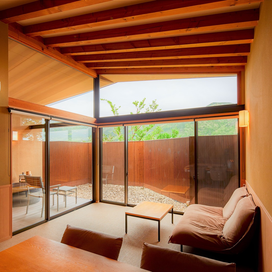 【１０４Eタイプ】リビング