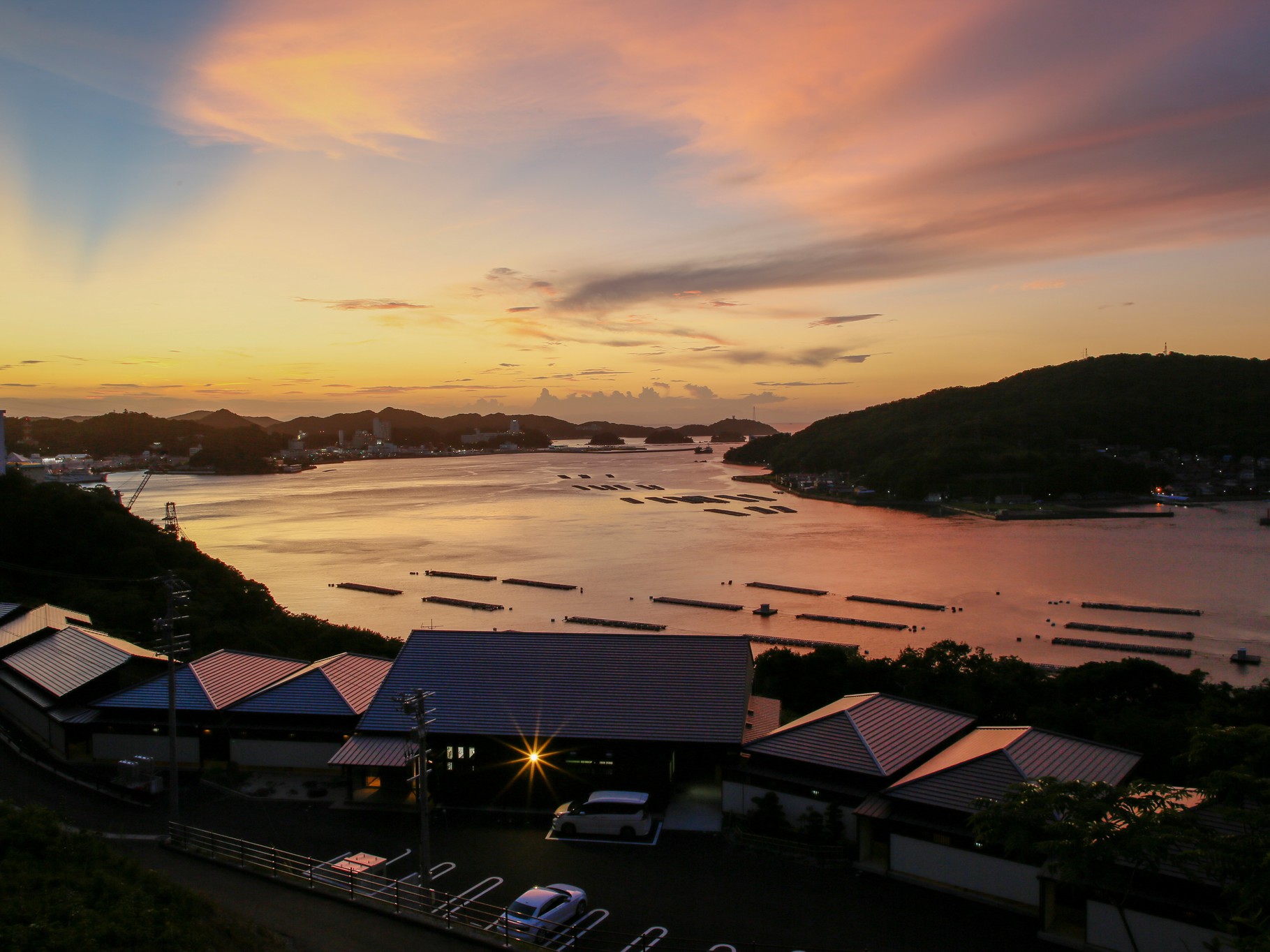 夕暮れの刻全景