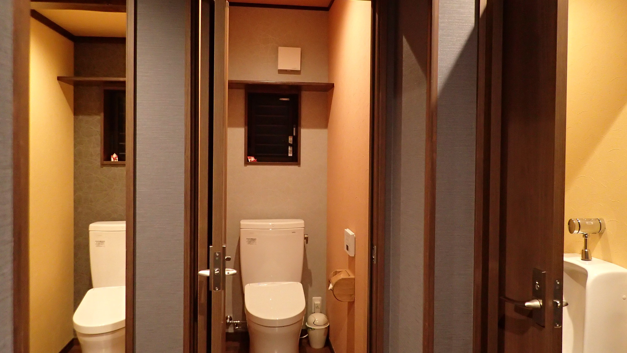*【施設】共用トイレも洋式×;2と男性用もございます。