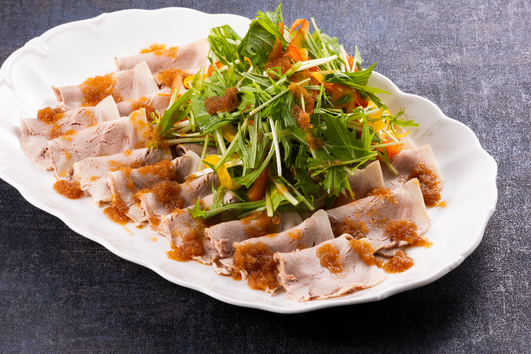 マンスリーメニュー 7月 / ローストポーク和風おろしソース