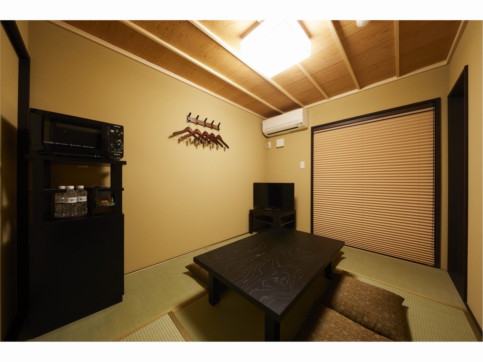 Rinn Hanayacho Haruurara Image 5, Kyoto, Japan