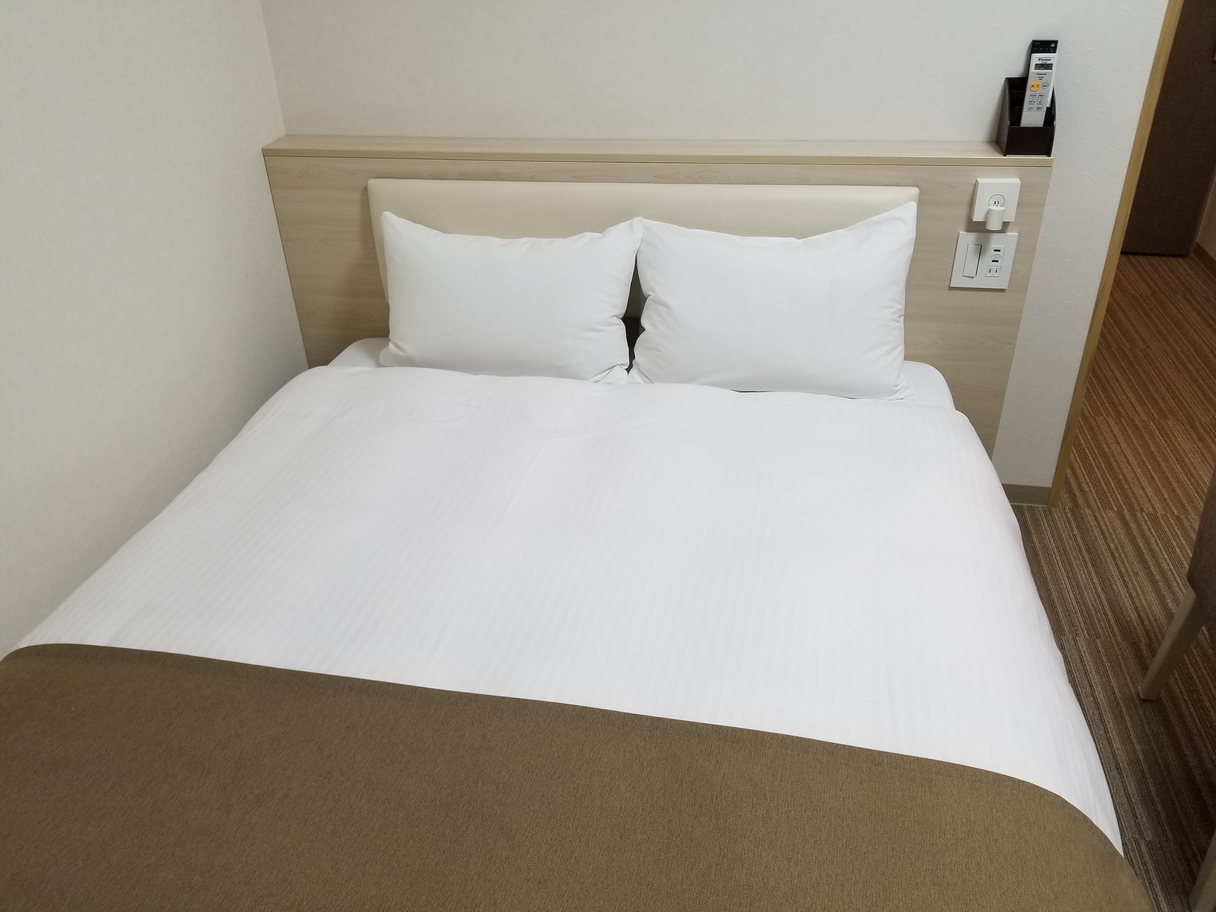 ダブルルーム18㎡