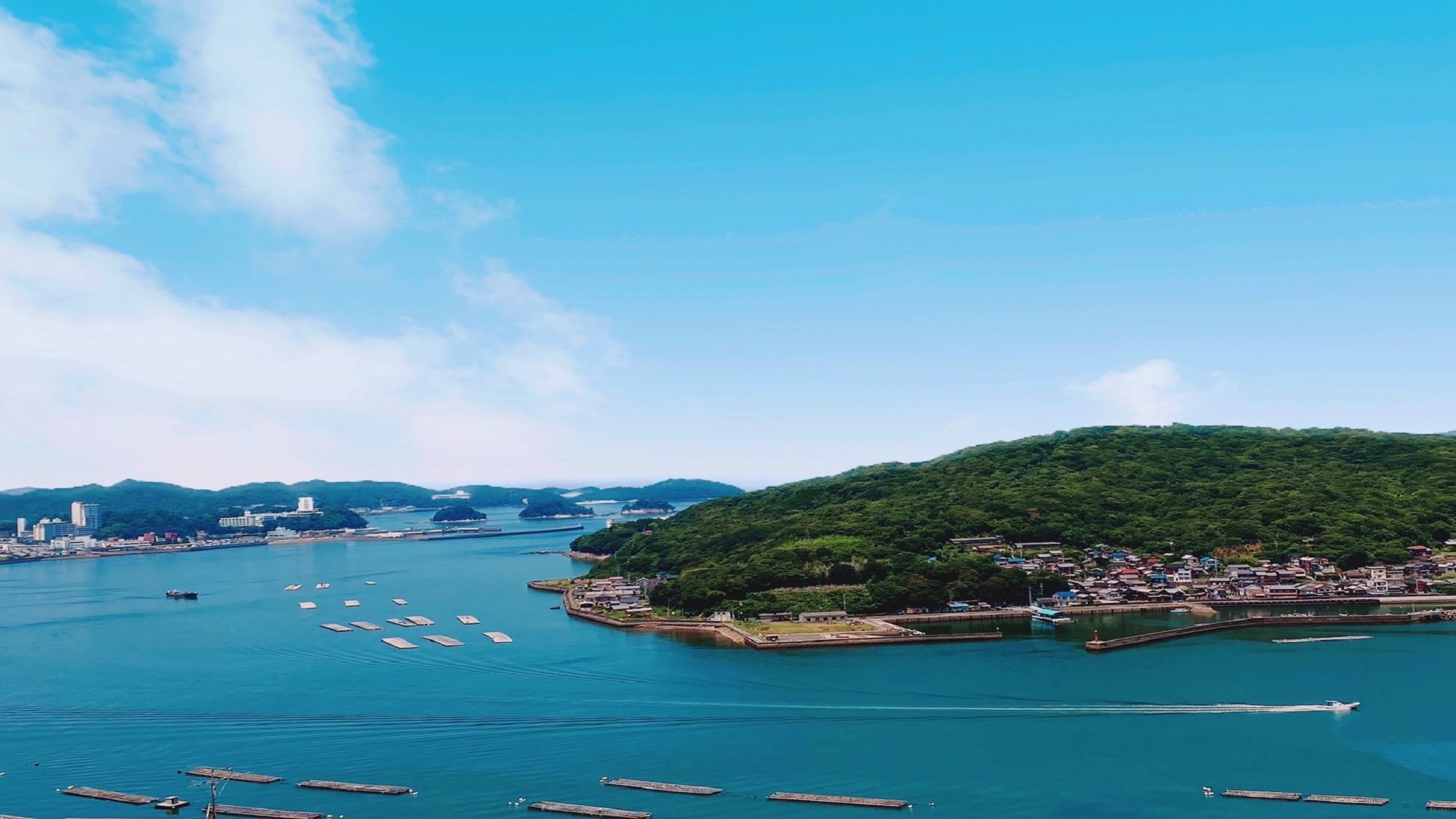 スカイデッキからの風景(※雨天、強風時などの悪天候時は、休止いたします)