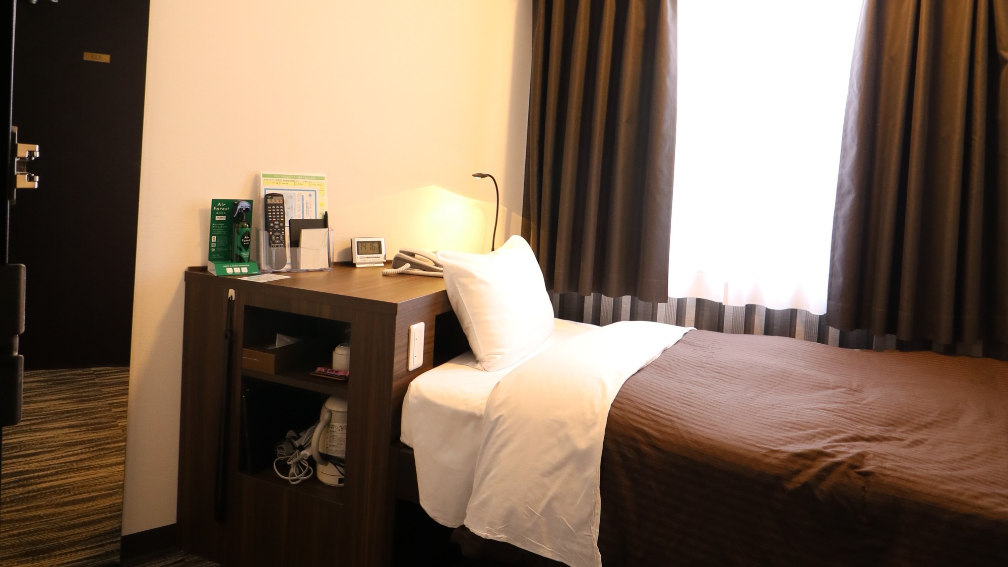 エコノミーシングル