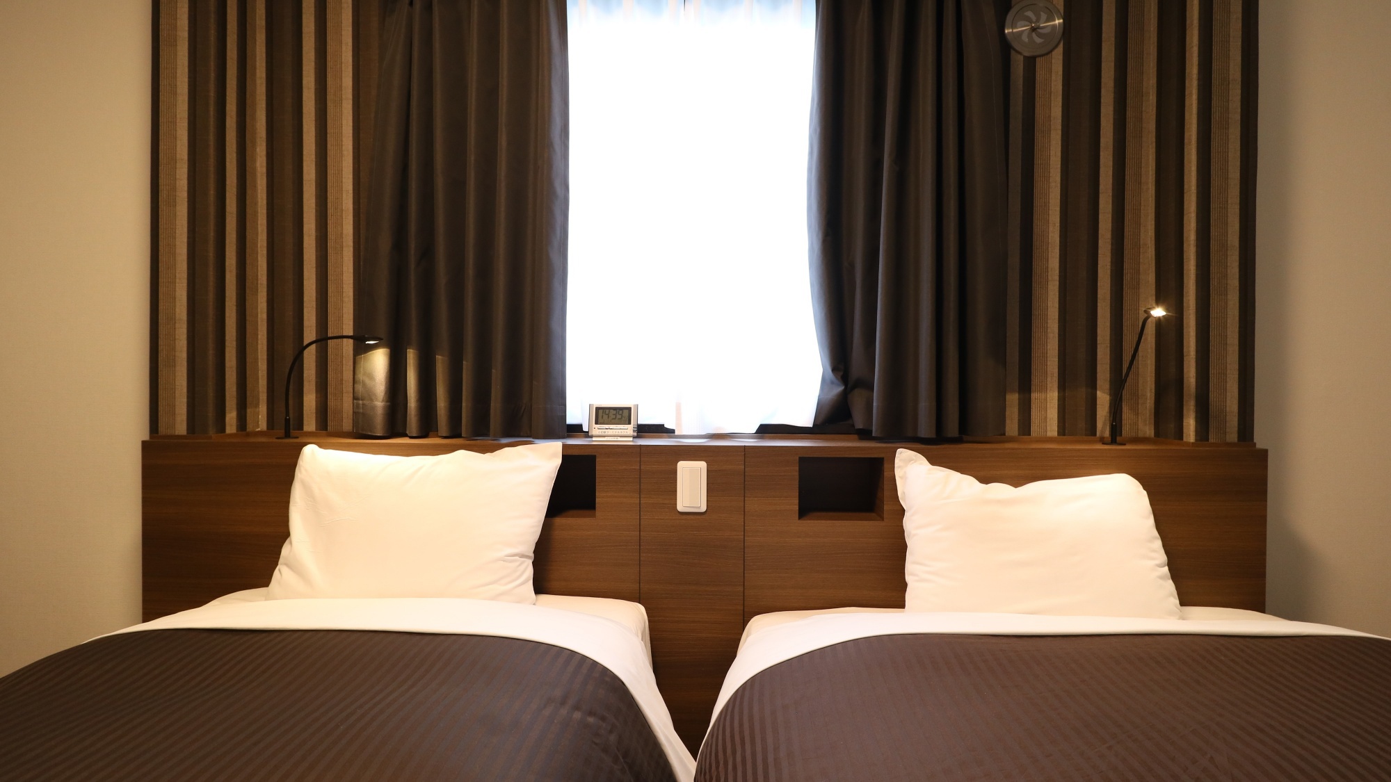 スタンダードツイン