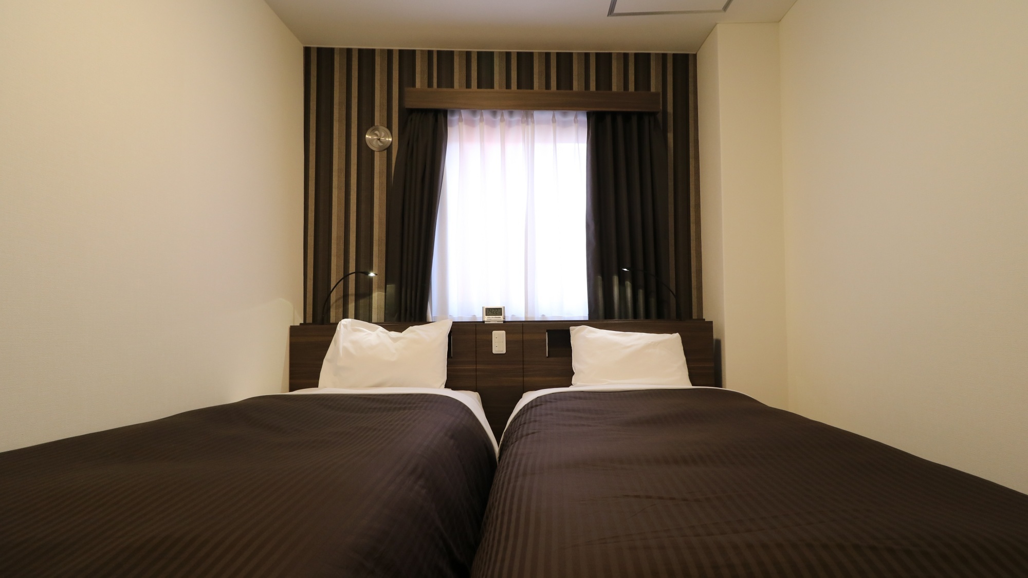 エコノミーツイン