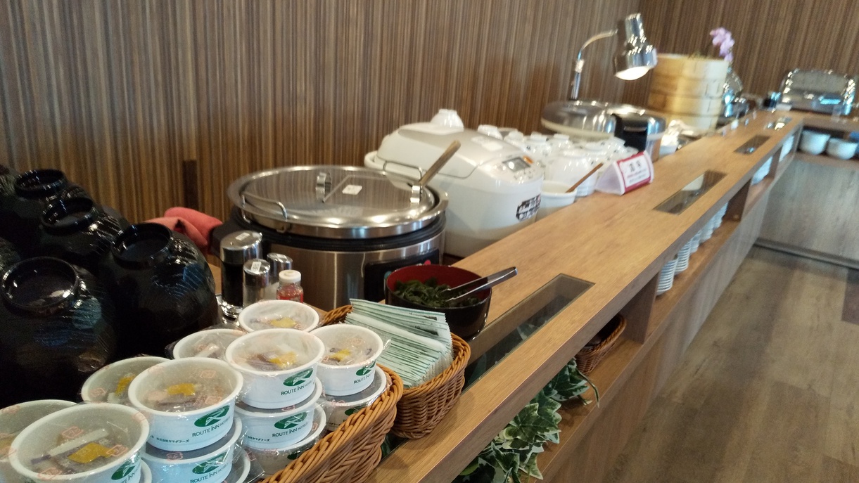 品数満点の朝食バイキング♪メインのおかずはもちろん、ごはんのお供も品数豊富にご用意しております。