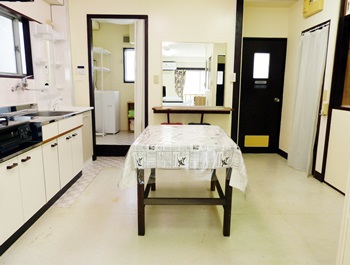 This photo about Shukuhaku Donkey House <Amami Oshima> shared on HyHotel.com