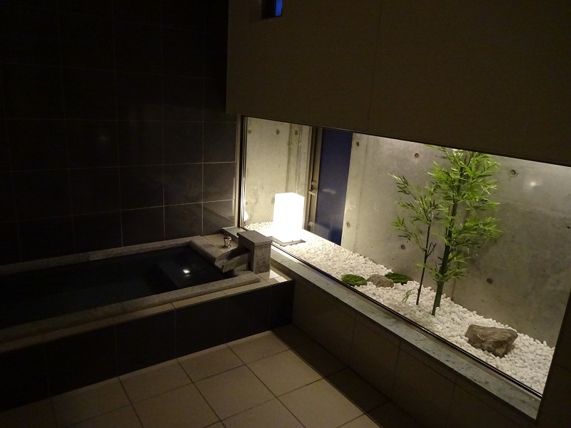 浴室800×;600.jpg