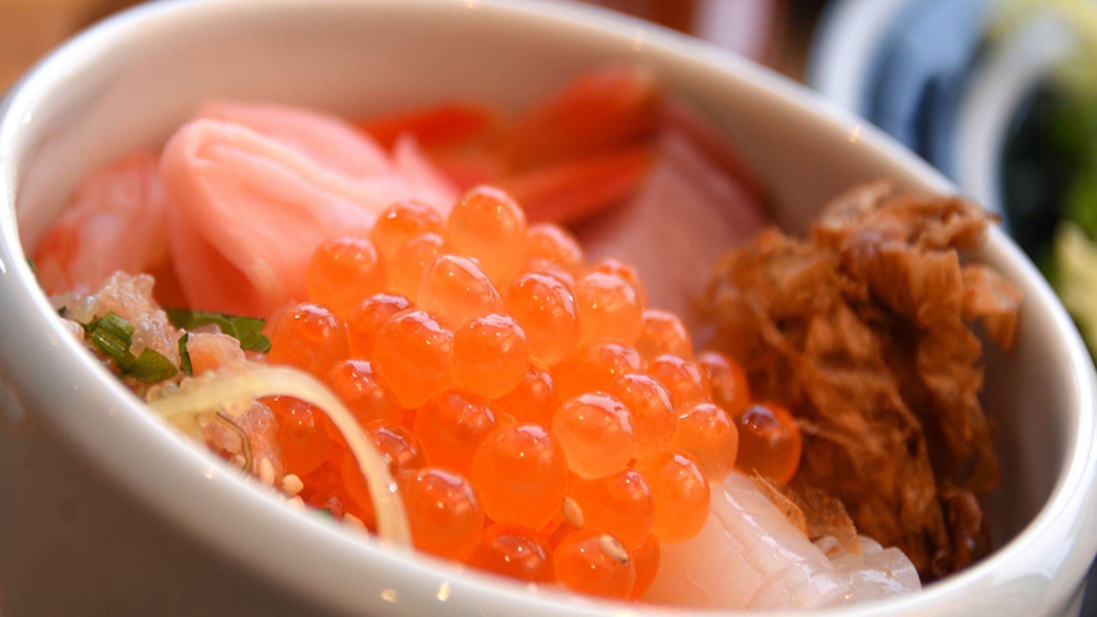 エリアTOPクラスの高評価・函館朝食バイキング/人気の海鮮お好み丼！