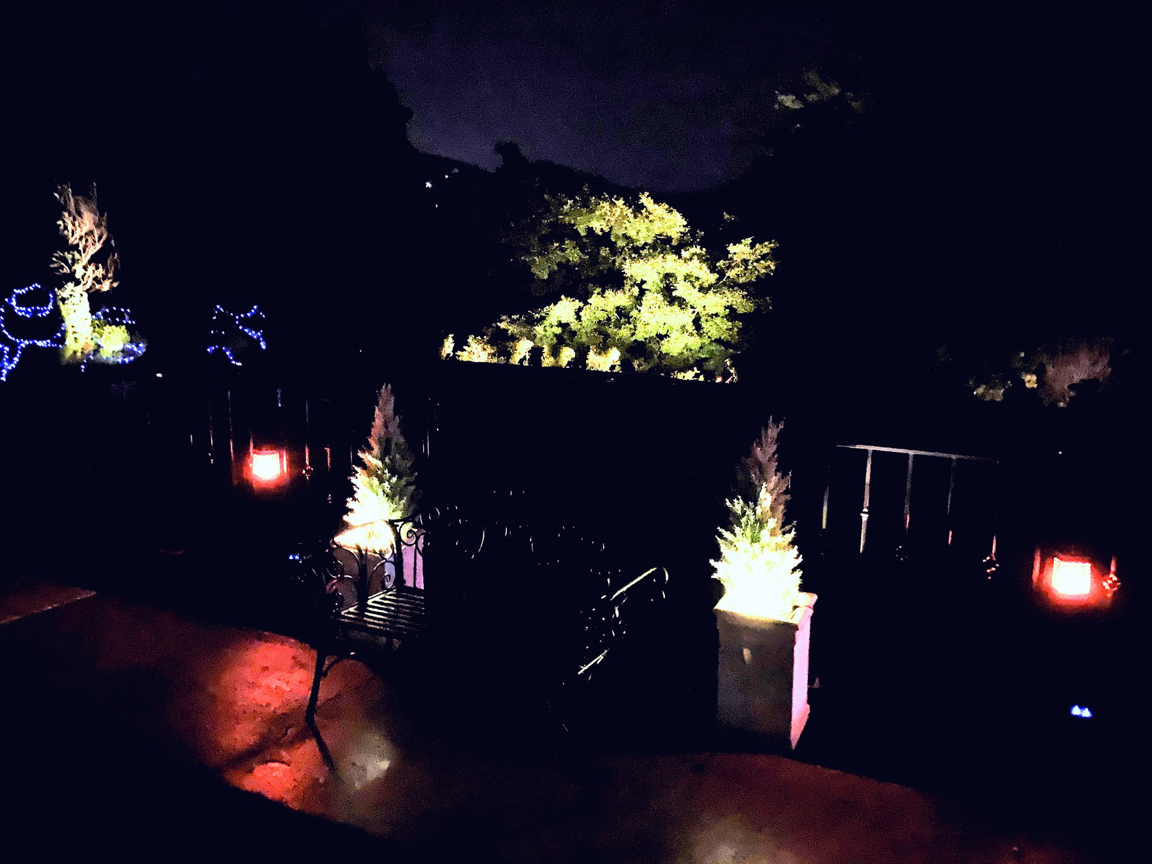 パーキングテラスの夜景