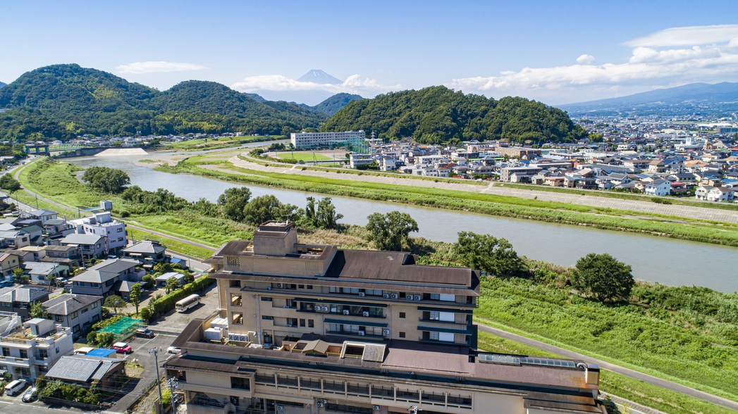 外観と富士山