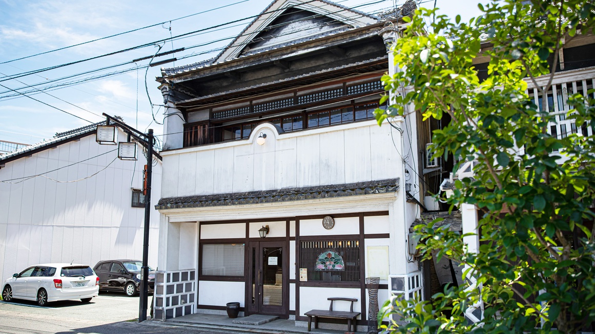 *【外観】登録有形文化財！大正末期に建てらた町家です