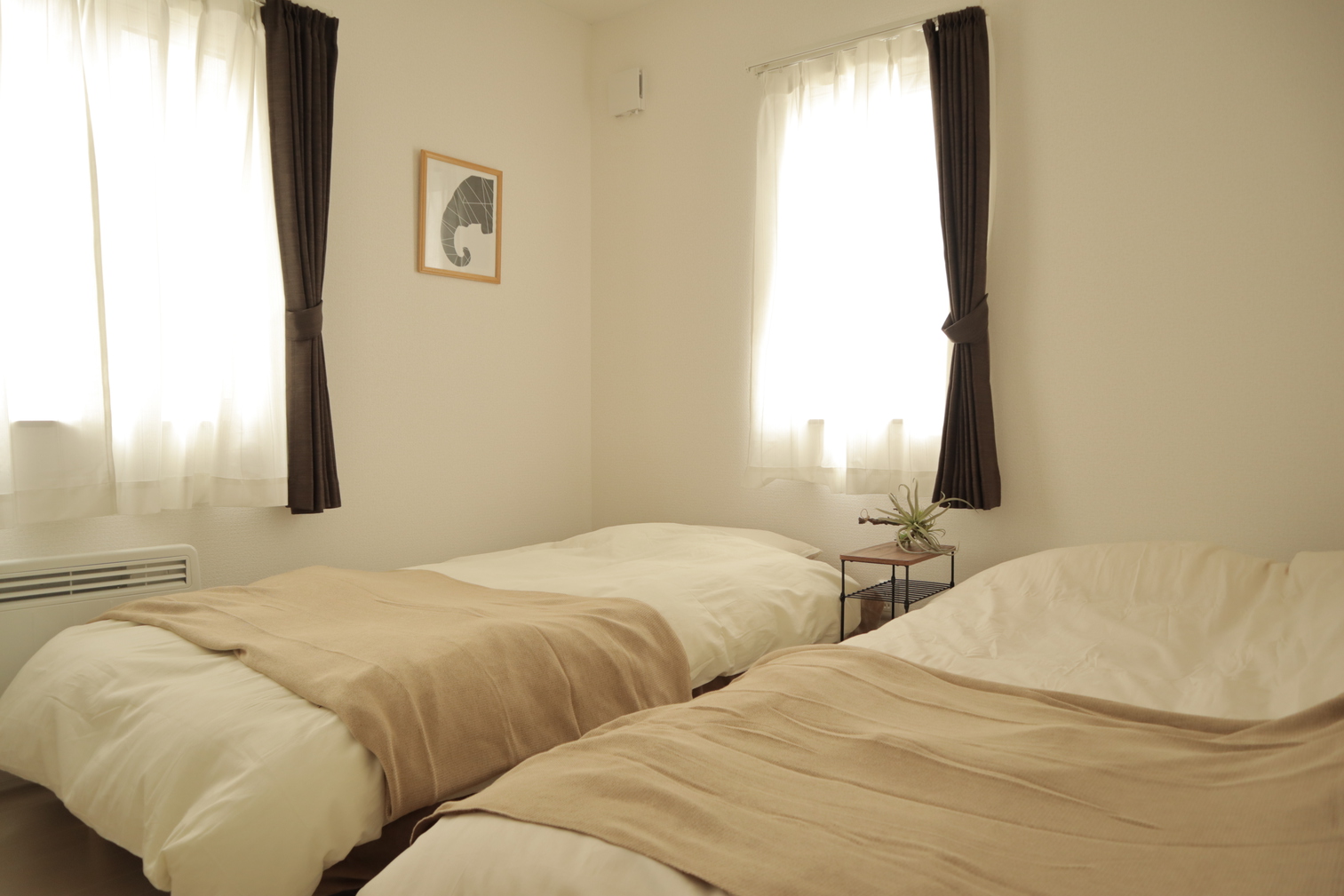 This photo about bay side Hakodate shared on HyHotel.com
