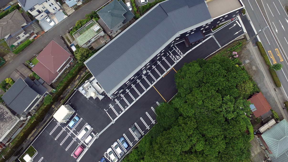 【外観】無料駐車場（先着順）