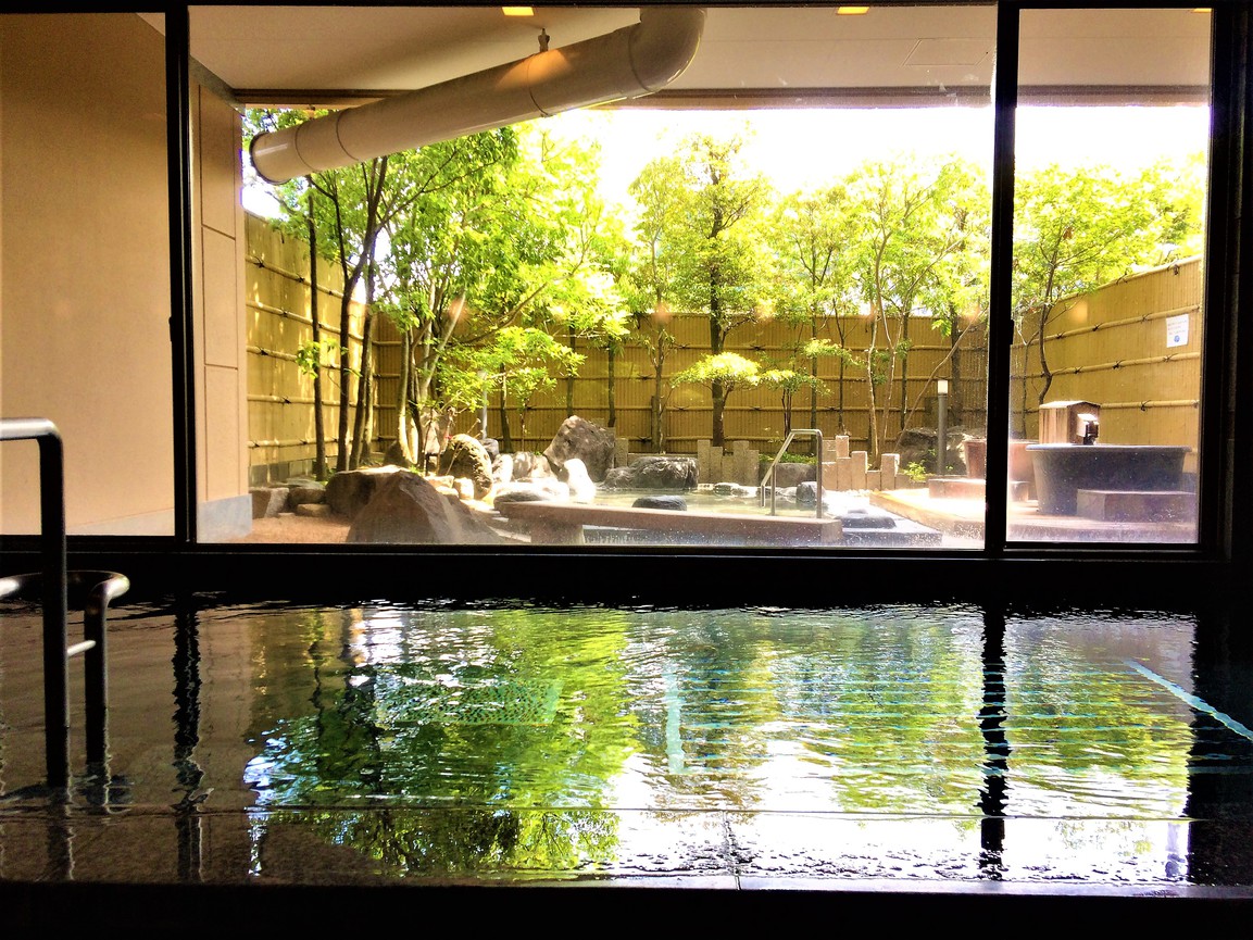 非日常を感じながら庭園を眺め、時間の流れを愉しむ。〜姫島の湯〜