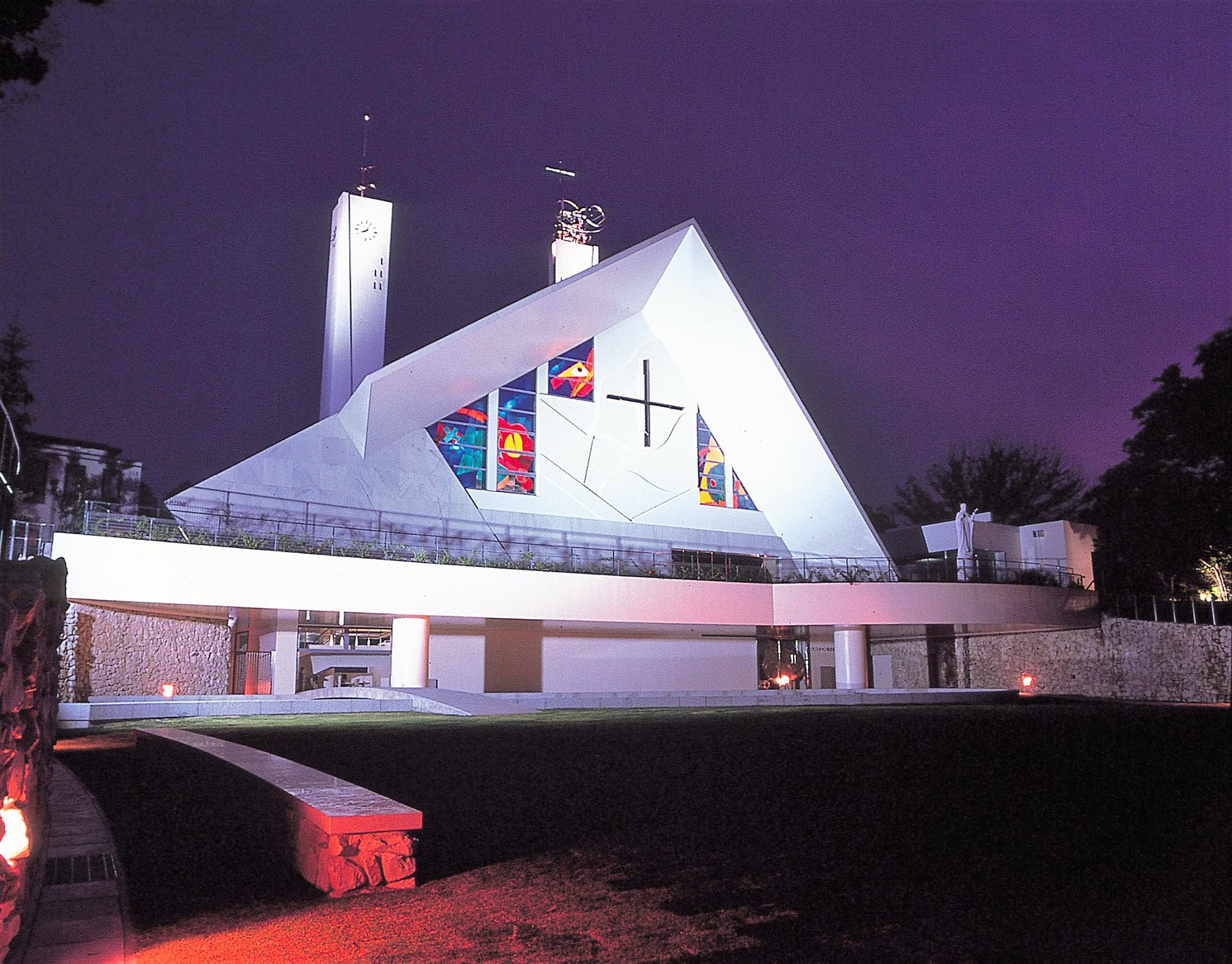 山口サビエル記念聖堂（夜景）【山口市】当館から車で約10分