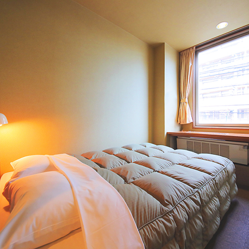 Hotel Central Inn Stop at Hotel Central Inn to discover the wonders of Kurume. The property has everything you need for a comfortable stay. To be found at the property are laundry service, fax or photo copying in busin