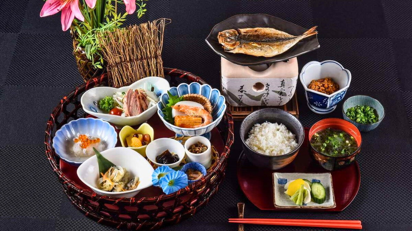 地元出身のシェフが趣向を凝らした『旬味覚会席』伊豆の名産と旬の食材の融合をお楽しみください