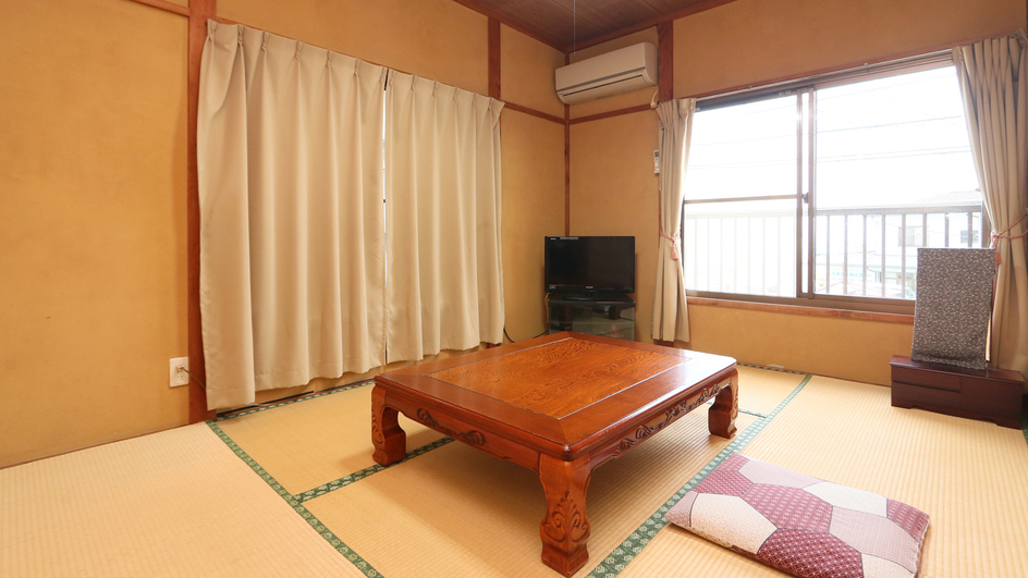 6畳和室お部屋によっては海を眺めることもできます※指定はできません