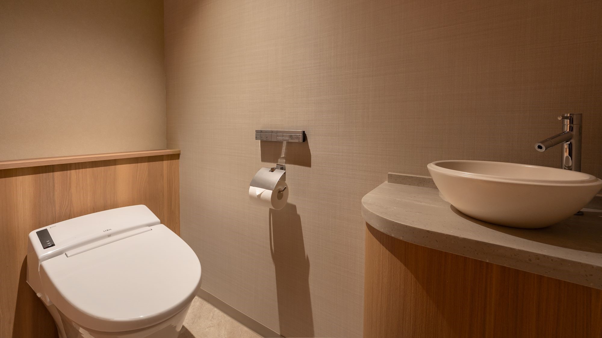 クラブエグゼクティブツイン｜レストルーム