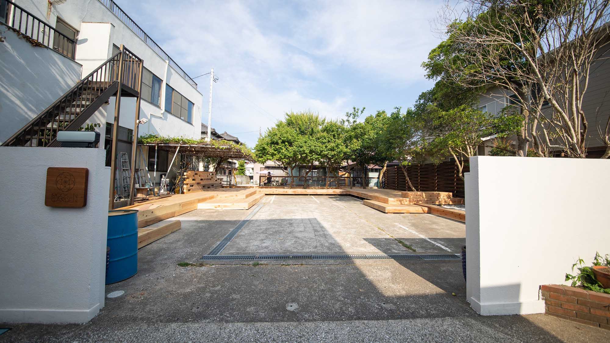 ・Rock’;n  Garden(ロッケンガーデン)