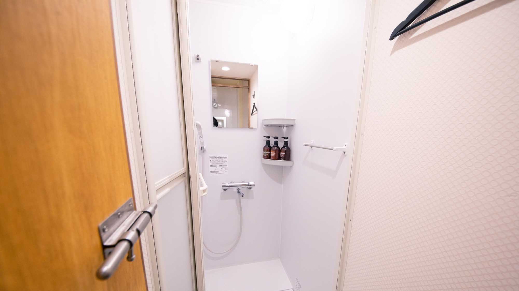 ・【女性専用】シャワーブースが２つあります※男性のご入室は不可となっております