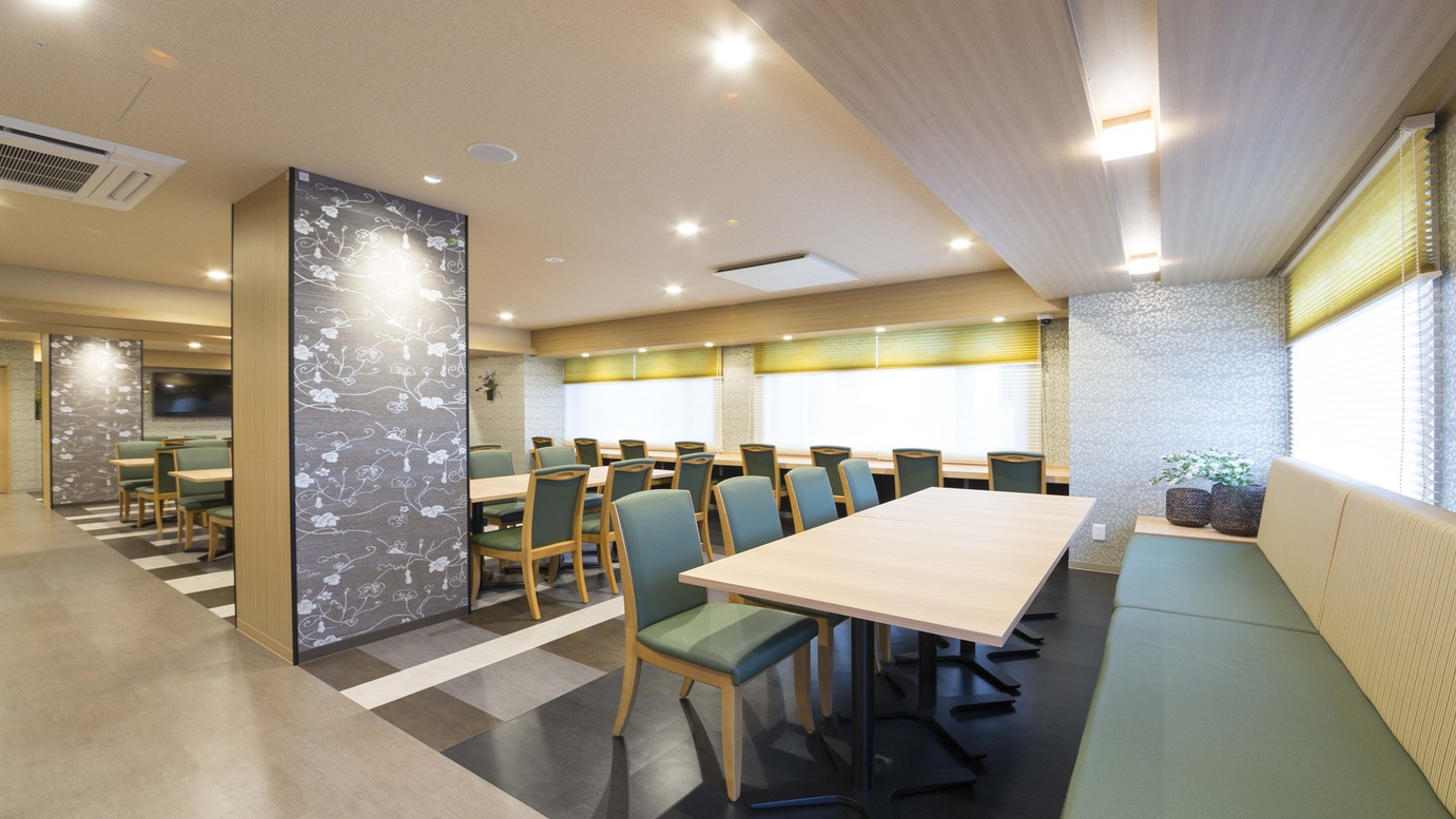 朝食会場 全40席以上ご用意