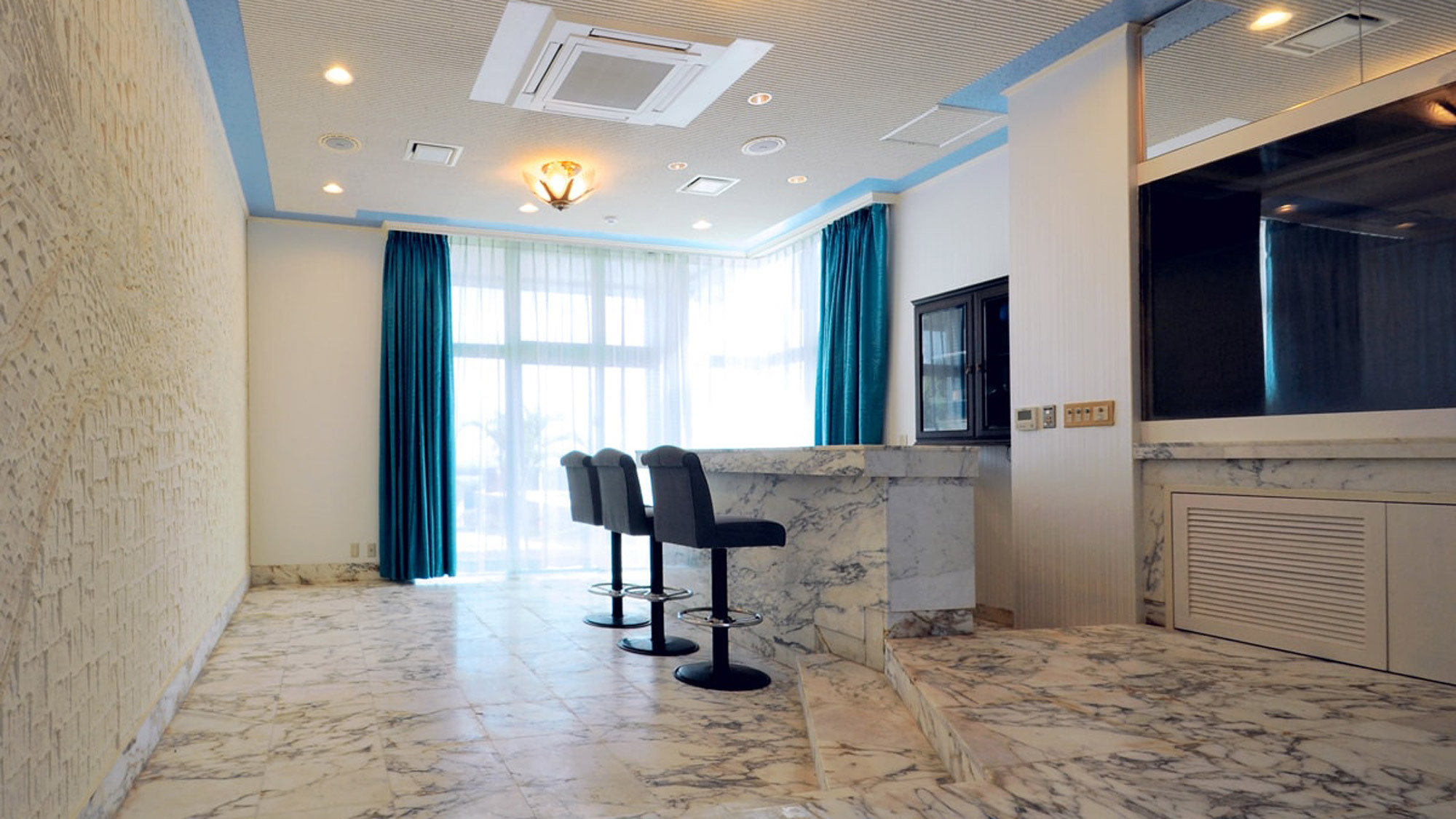 Hotel Kaiho Kabira <Ishigakijima> in the Heart of Ishigaki, Japan: Reviews on Hotel Kaiho Kabira <Ishigakijima>
