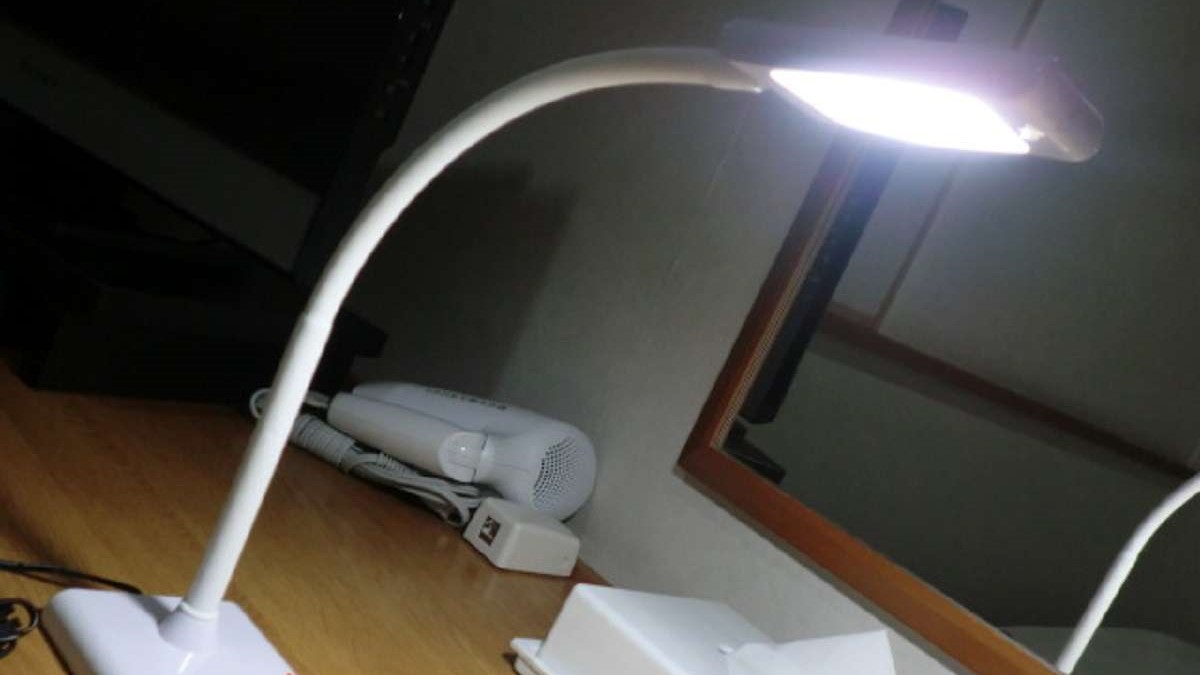 貸出品（電気スタンド）