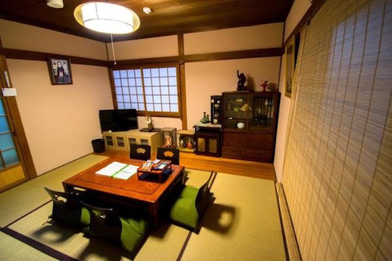 Jizo House in the Heart of Kyoto, Japan: Reviews on Jizo House