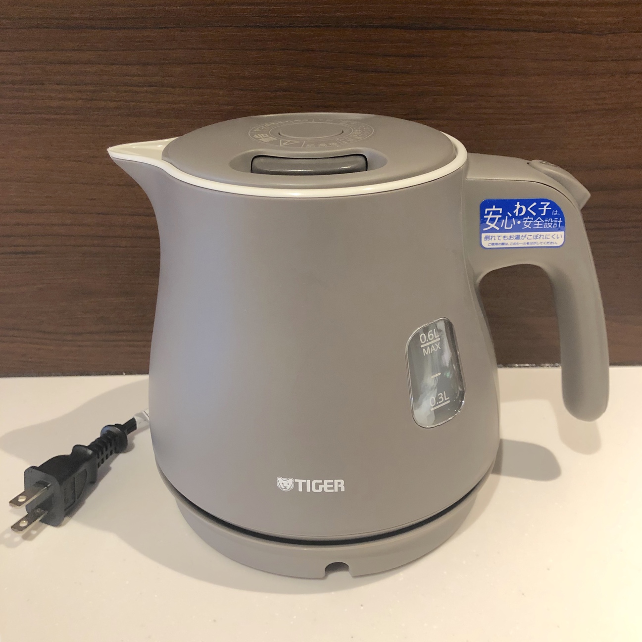 全室電気ポットがございます